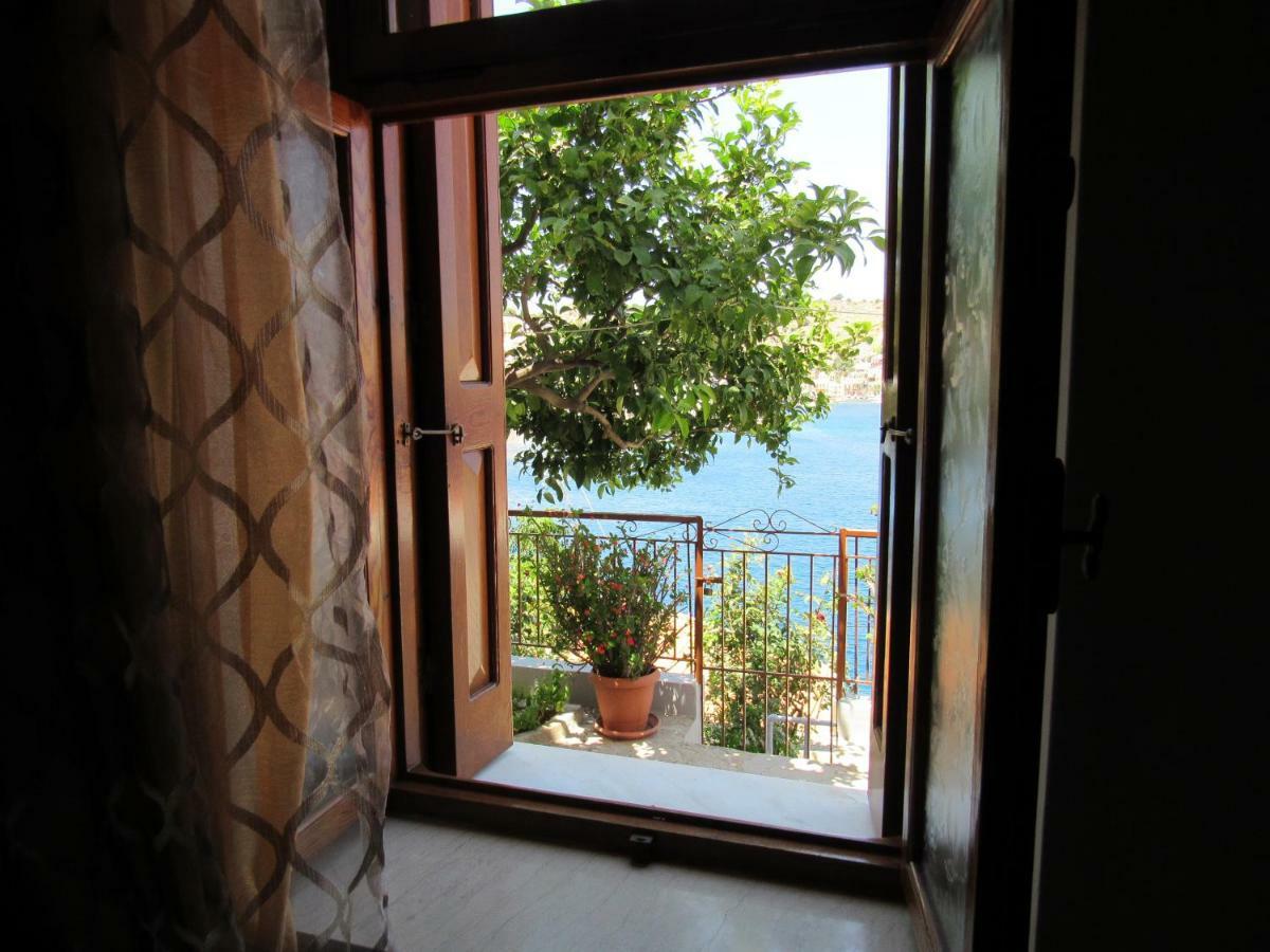 Pitini Sevasti House Villa Sými Luaran gambar